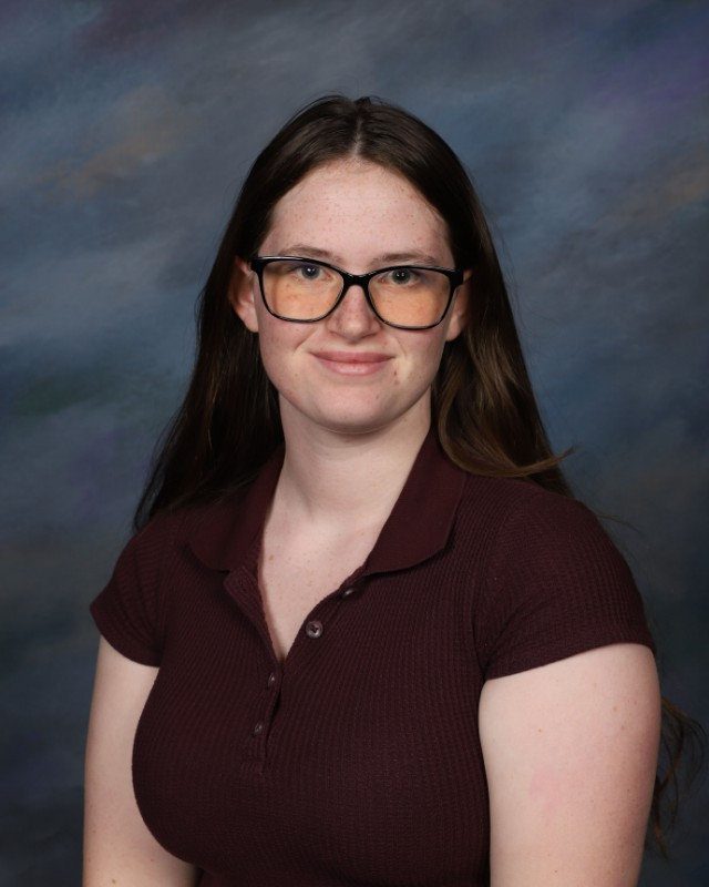 Portrait of MRHS student.